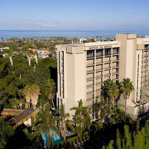 Hotel La Jolla Curio Collection by Hilton